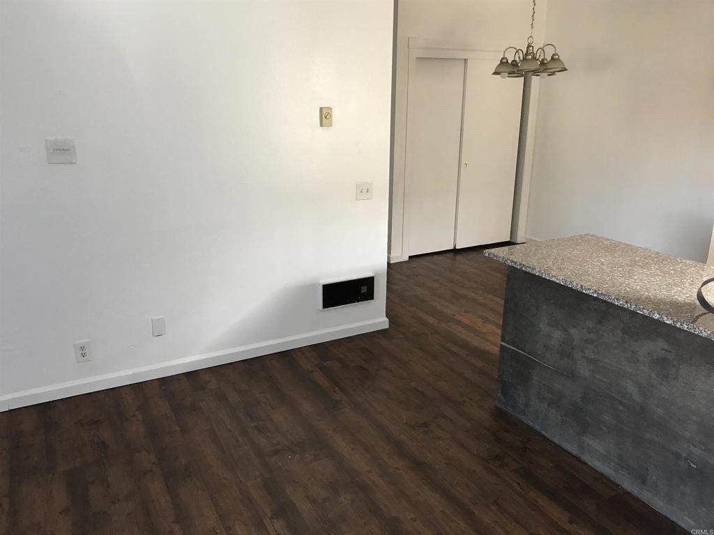 1051 Rock Springs Road 242