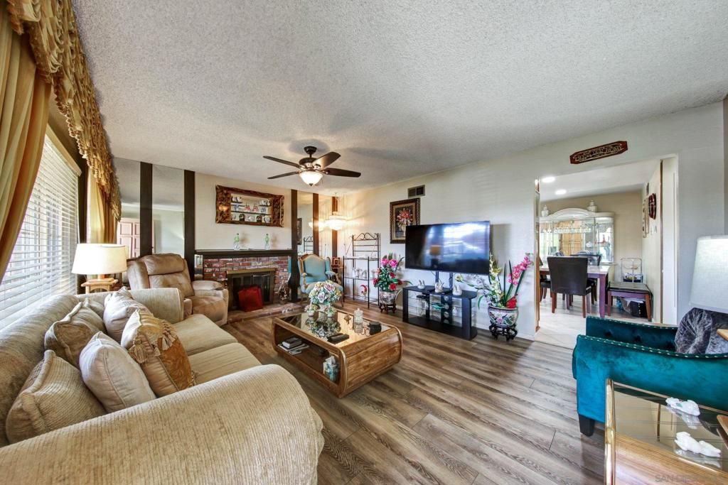 Photo of 2574 Keen Dr, San Diego, CA 92139 (MLS # 260010397SD)