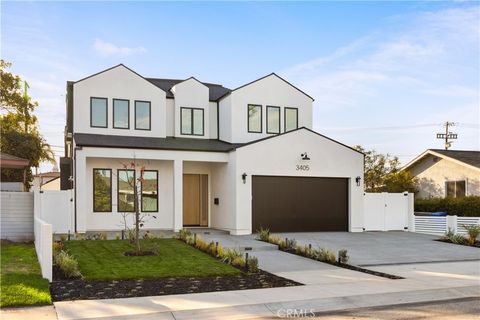 Photo of 3405 Johnston Avenue, Redondo Beach, CA 90278 (MLS # SB26019550)