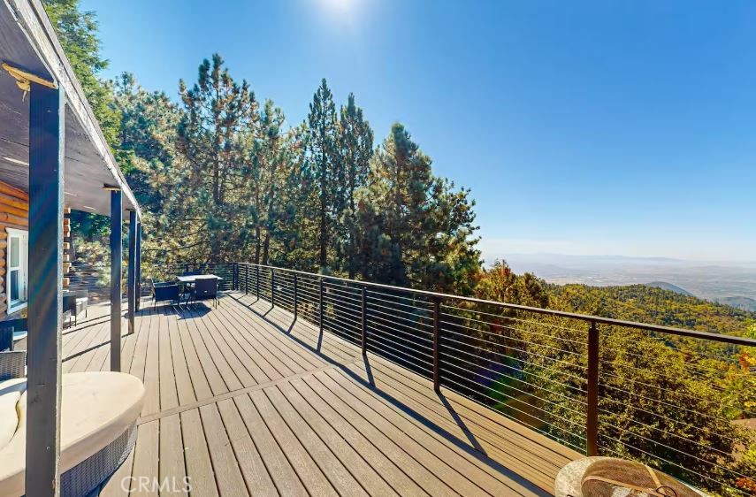 1960 Willow Drive
