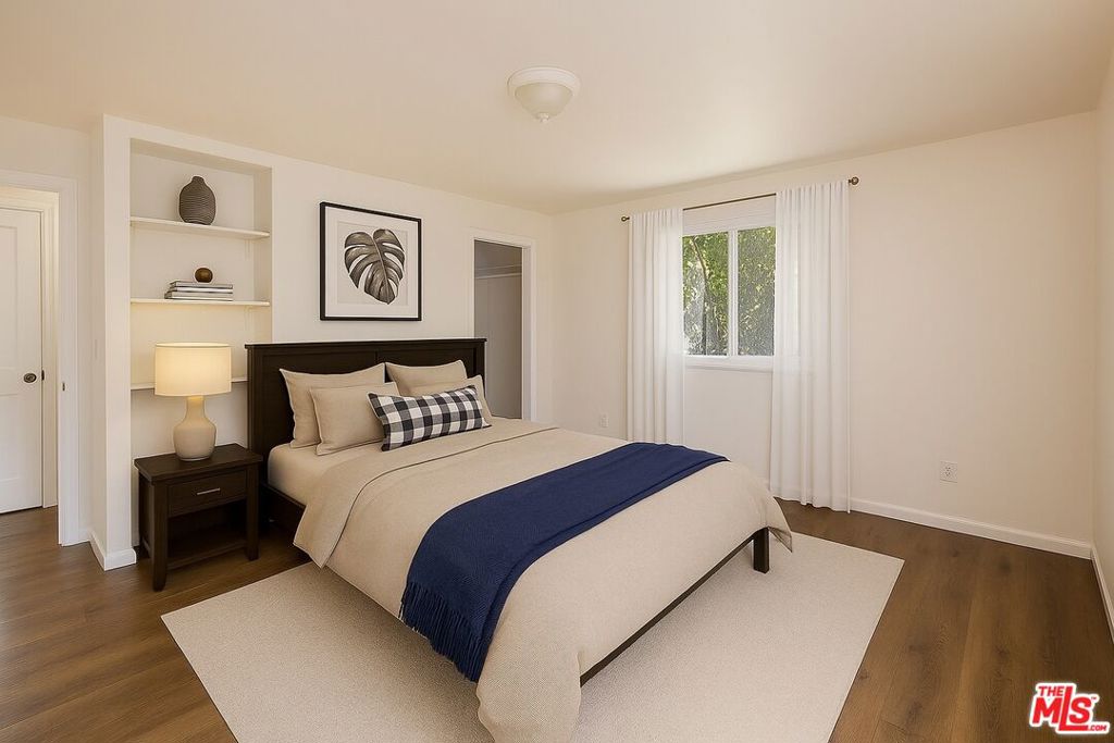 7467 N Forbes Avenue