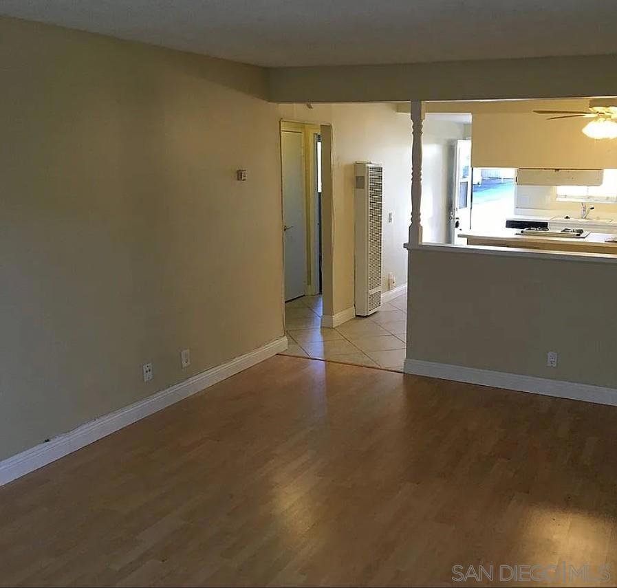 2012 E Mission Ave 11