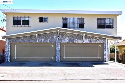 Photo of 6909 MacArthur Blvd BLVD, Oakland, CA 94605 (MLS # 41137903)