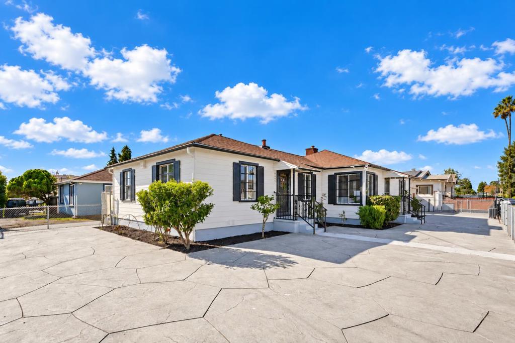 93339337 Cherry Street