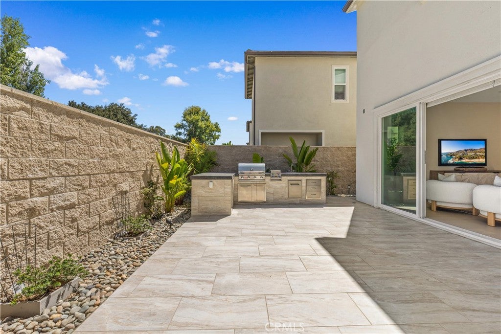 400 Riverbend, Lake Forest CA 92630 - Photo 29