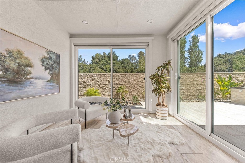 400 Riverbend, Lake Forest CA 92630 - Photo 8