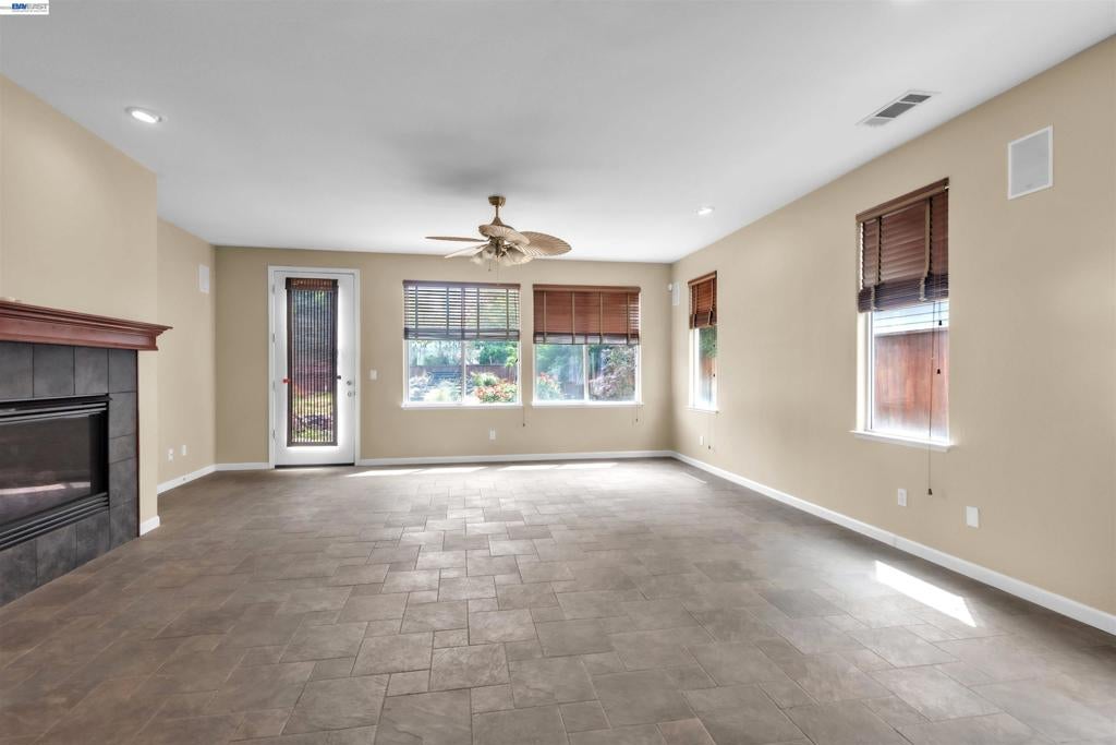 2630 Annette Ct