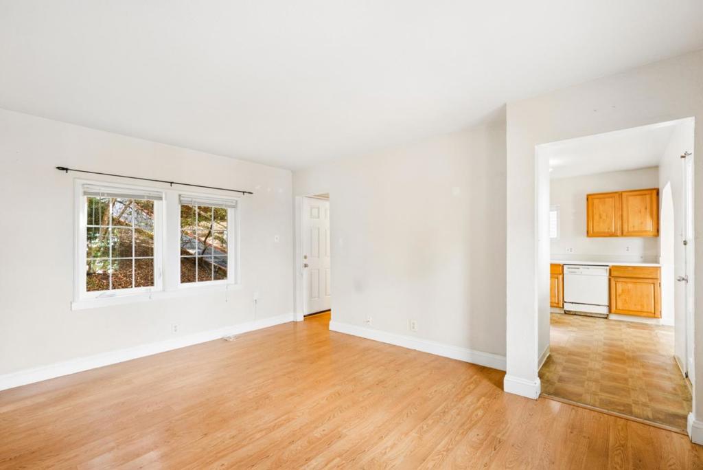 388 Beaumont Boulevard