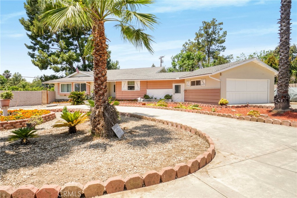 1633 Montgomery Road