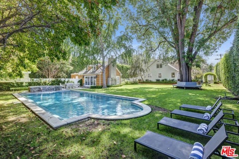 Photo of 15235 Valley Vista Boulevard, Los Angeles, CA 91403 (MLS # 26874443)