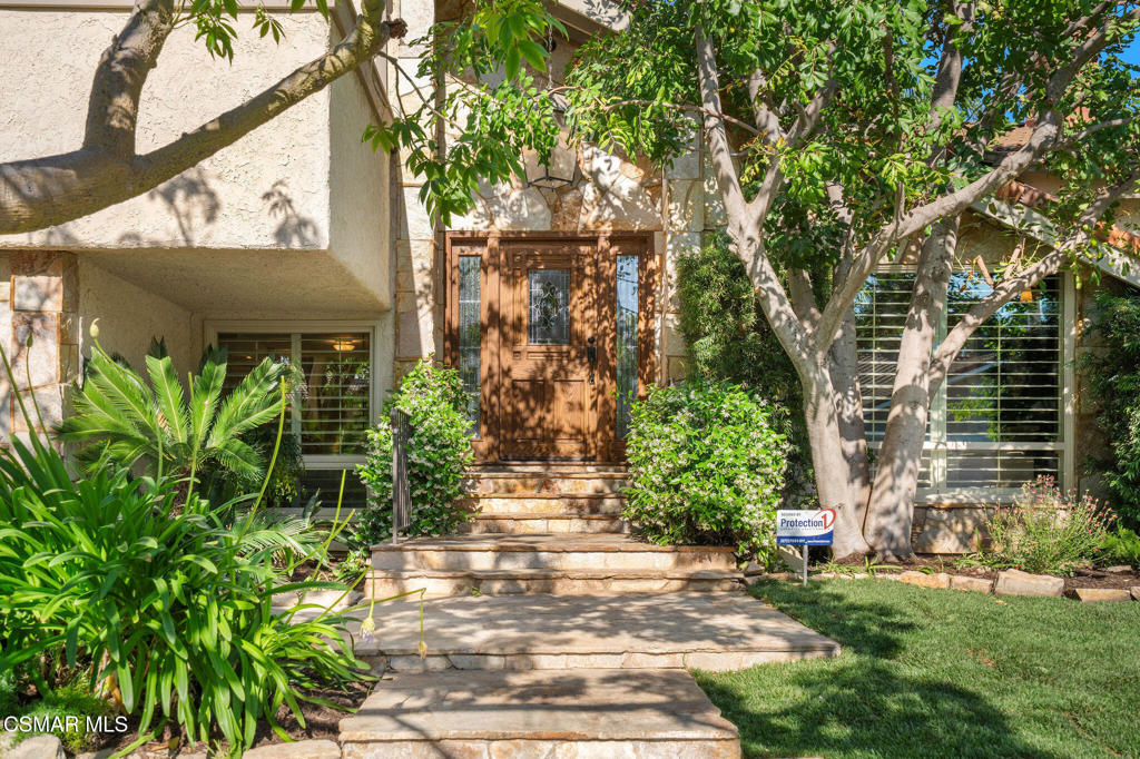 3277 Sierra Drive