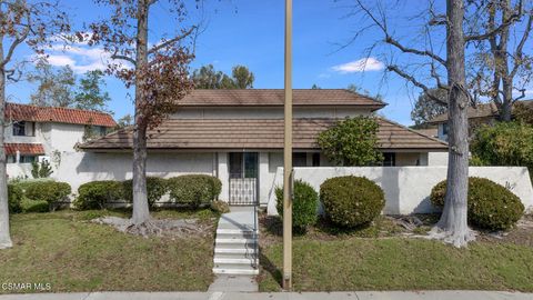 Photo of 1202 Landsburn Circle, Westlake Village, CA 91361 (MLS # 226001085)