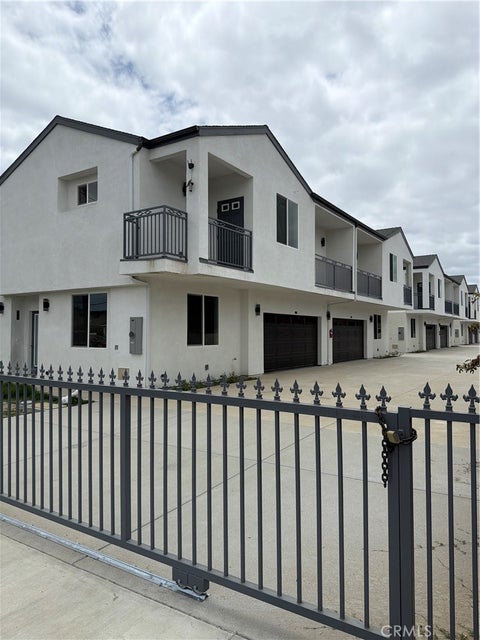 Photo of 1439 S Palomares St, Pomona, CA 91766 (MLS # PW26142753)