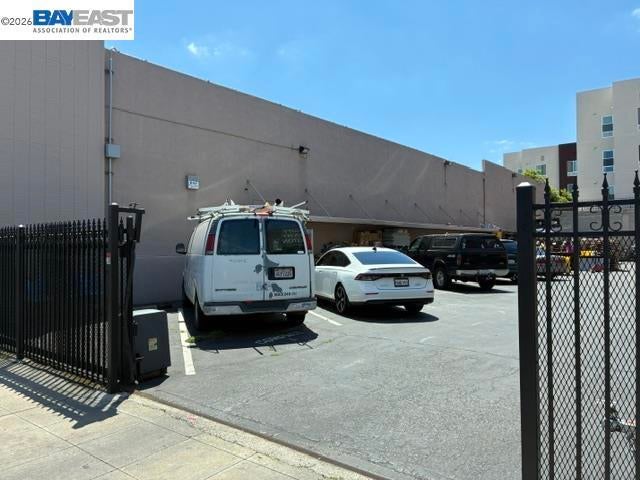 217 N San Joaquin St