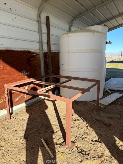 53 Avenue C-10 Lancaster CA 93536