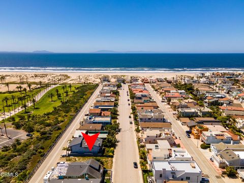 Tiny photo for 4834 Oceanaire Street, Oxnard, CA 93035 (MLS # V1-33940)