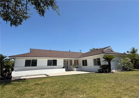 Photo of 4922 Torida Way, Yorba Linda, CA 92886 (MLS # OC26098825)