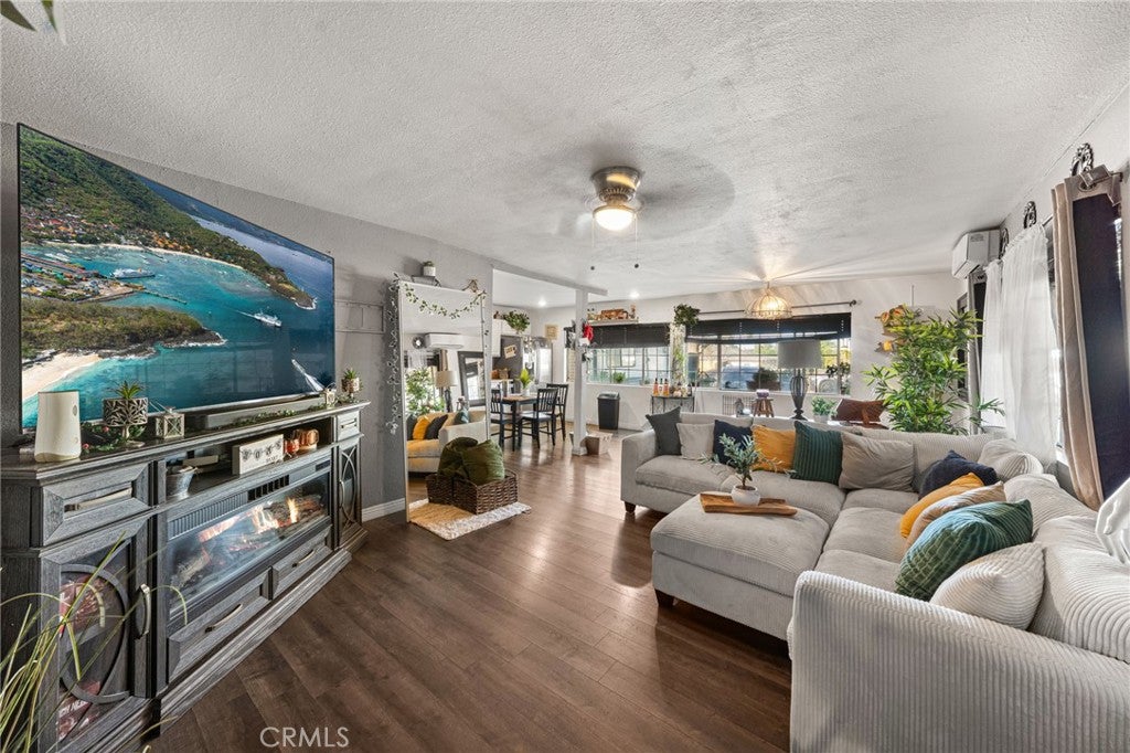 Properties 3 1224 6th
