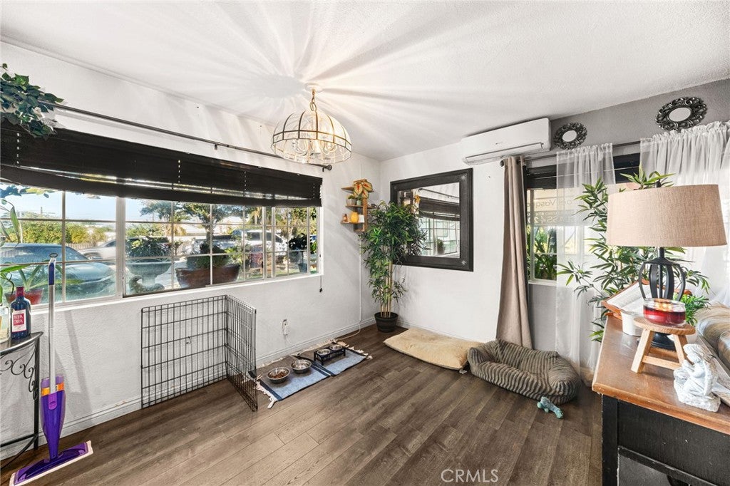 Properties 4 1224 6th