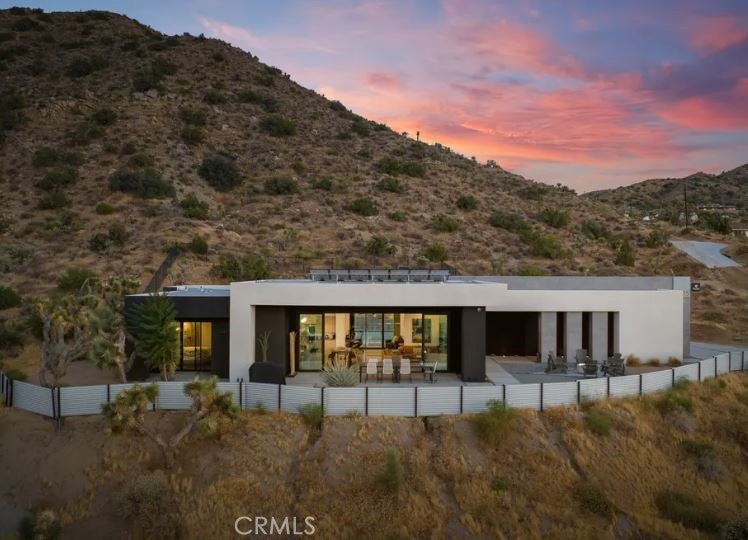 8175 Fox Trail