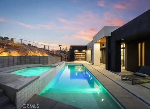 Photo of 8175 Fox Trail, Yucca Valley, CA 92284 (MLS # JT26212283)