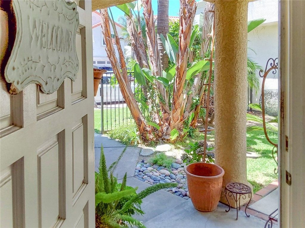 Photo of 36 Saint Kitts, Dana Point, CA 92629 (MLS # GD25266390)