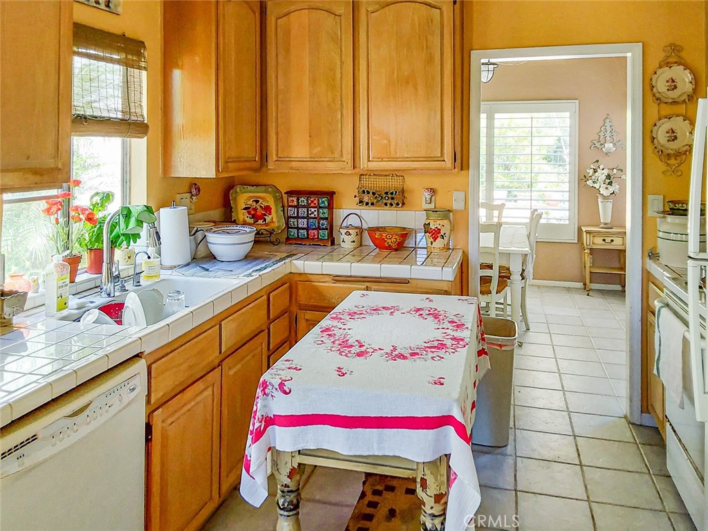 Antigua (MBA) - Residential