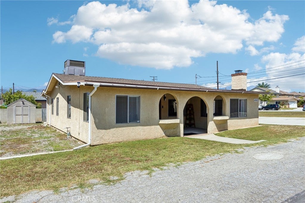 4443 N Sunflower