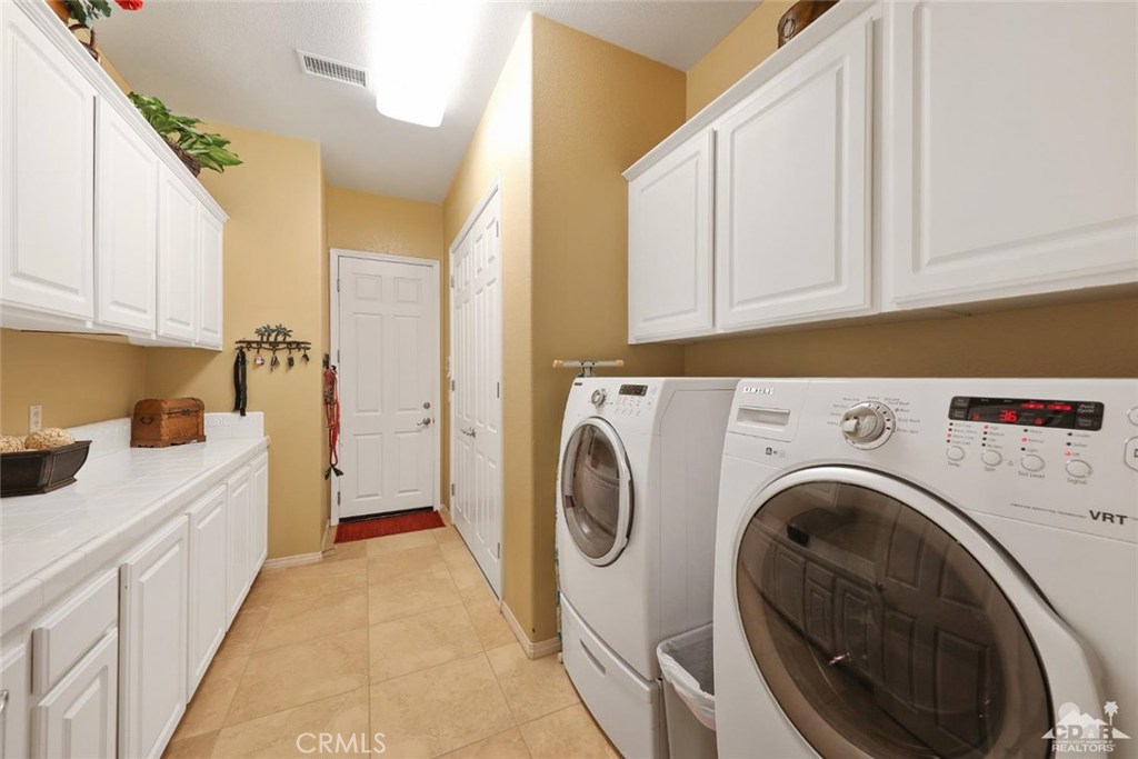 Esplanade - Residential