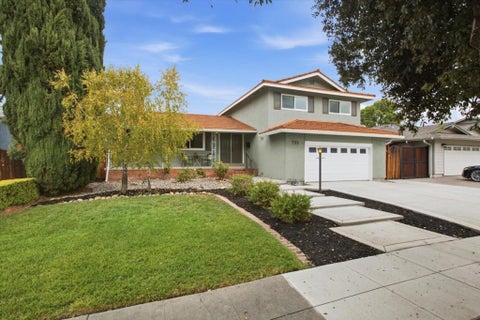 Photo of 755 Azule Avenue, San Jose, CA 95123 (MLS # ML82066066)