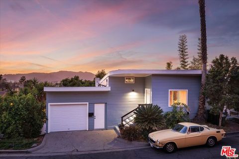 1325 Romulus Drive Glendale CA 91205