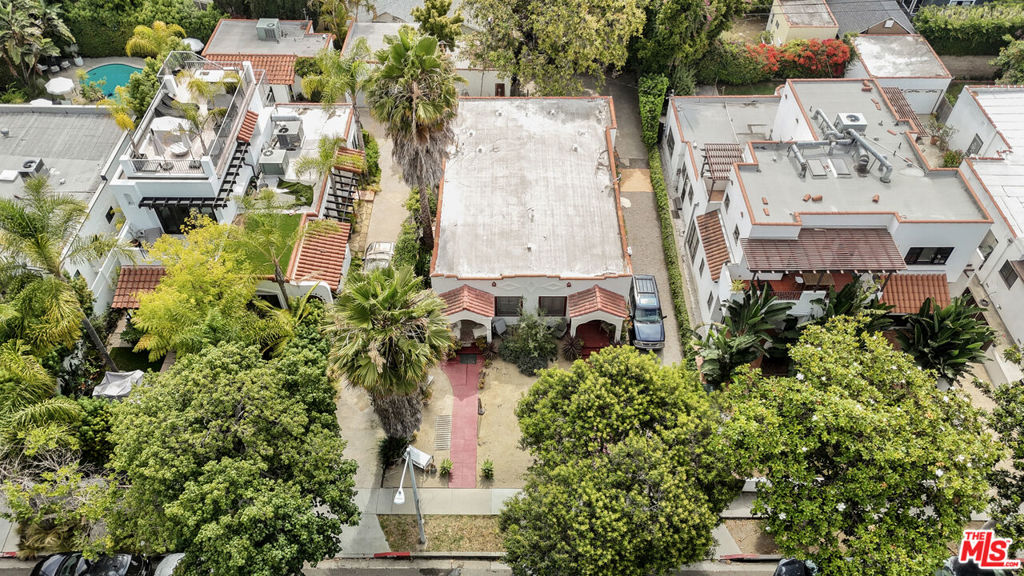 1218 Poinsettia Drive