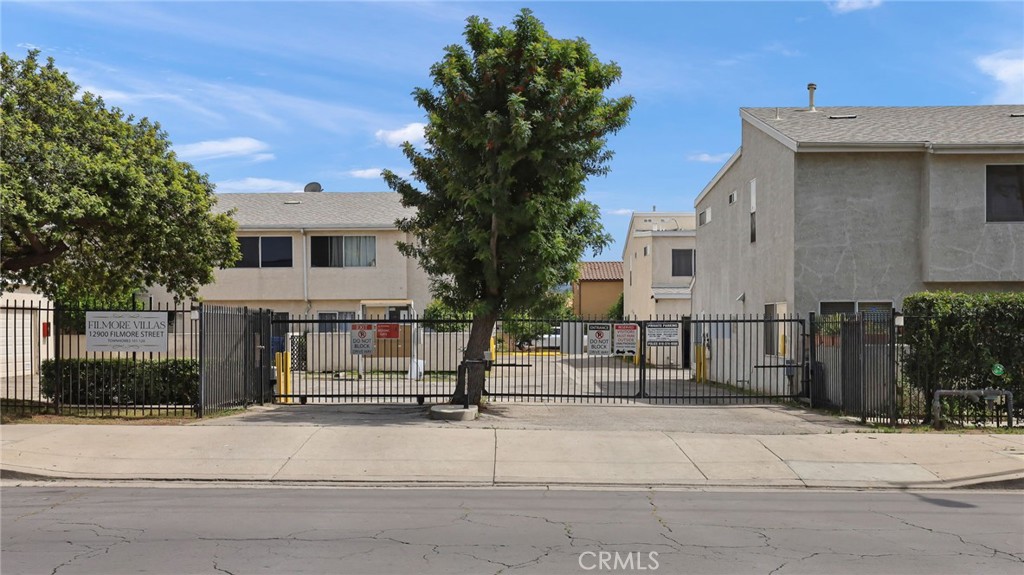 12900 Filmore Street 114