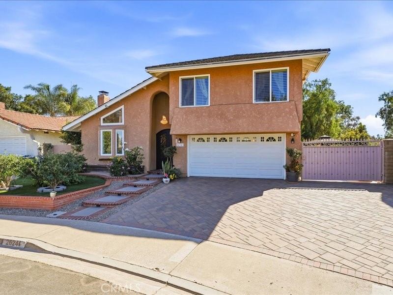 26241 Via Oceano