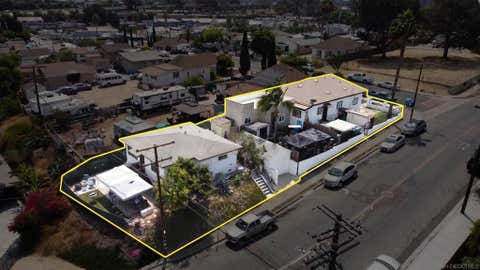Photo of 853 S 32nd St St, San Diego, CA 92113 (MLS # 260020132SD)
