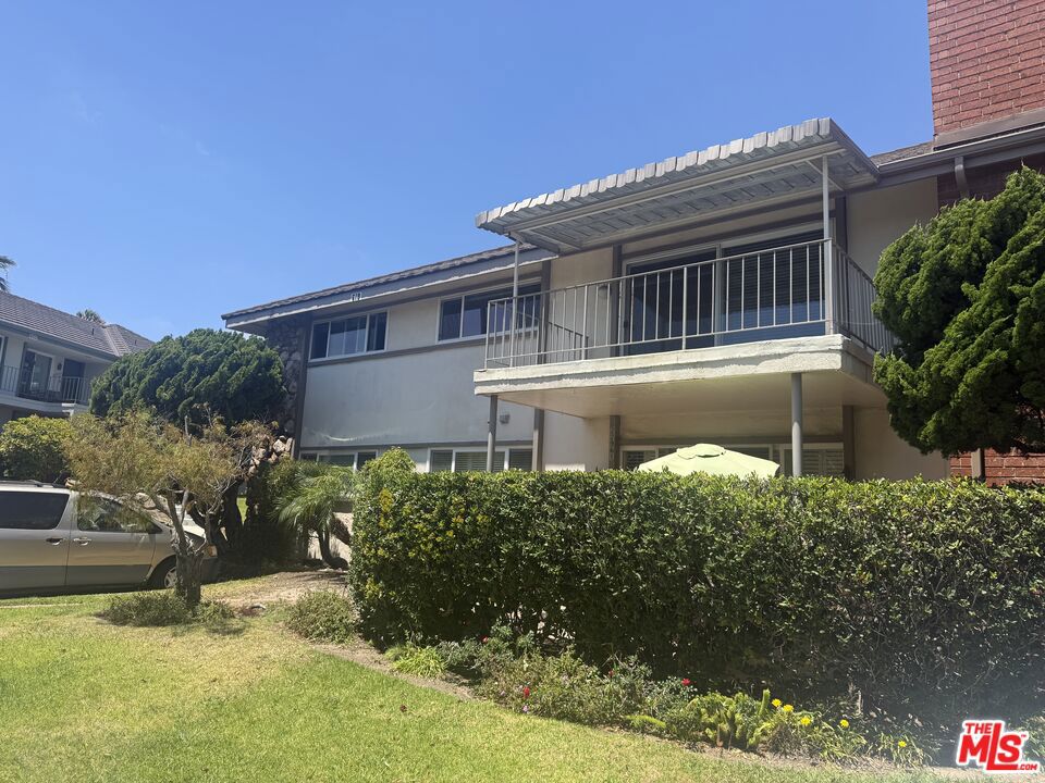 22961 Nadine Circle B