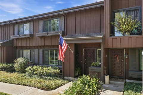 Photo of 2181 Mount Shasta DR, San Pedro, CA 90732 (MLS # PV26159194)