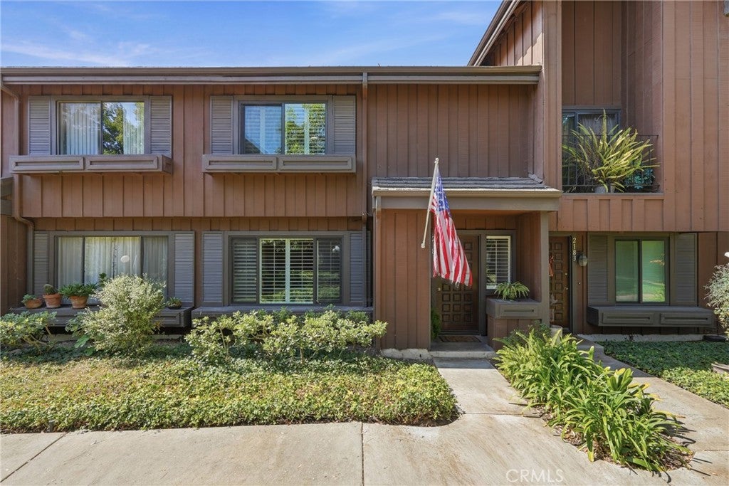 2181 Mount Shasta