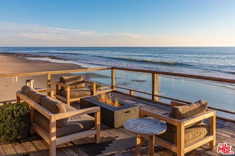 Photo of 42602 Pacific Coast Highway, Malibu, CA 90265 (MLS # 25616649)