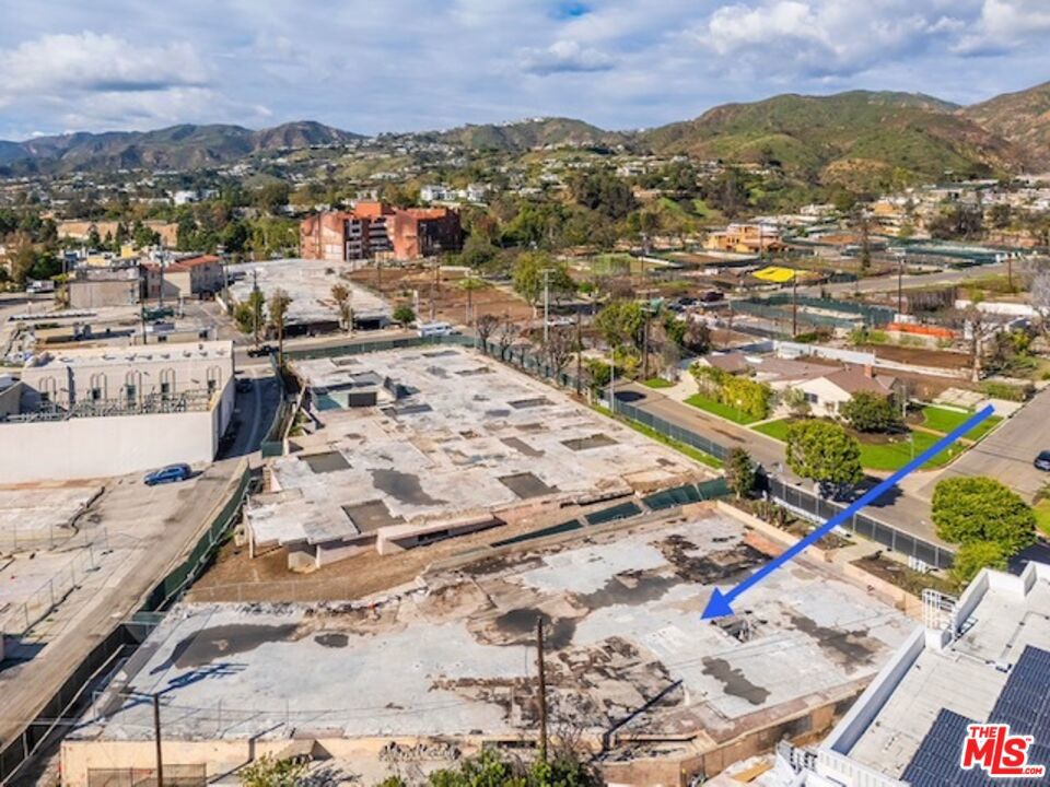 15330 Albright Street