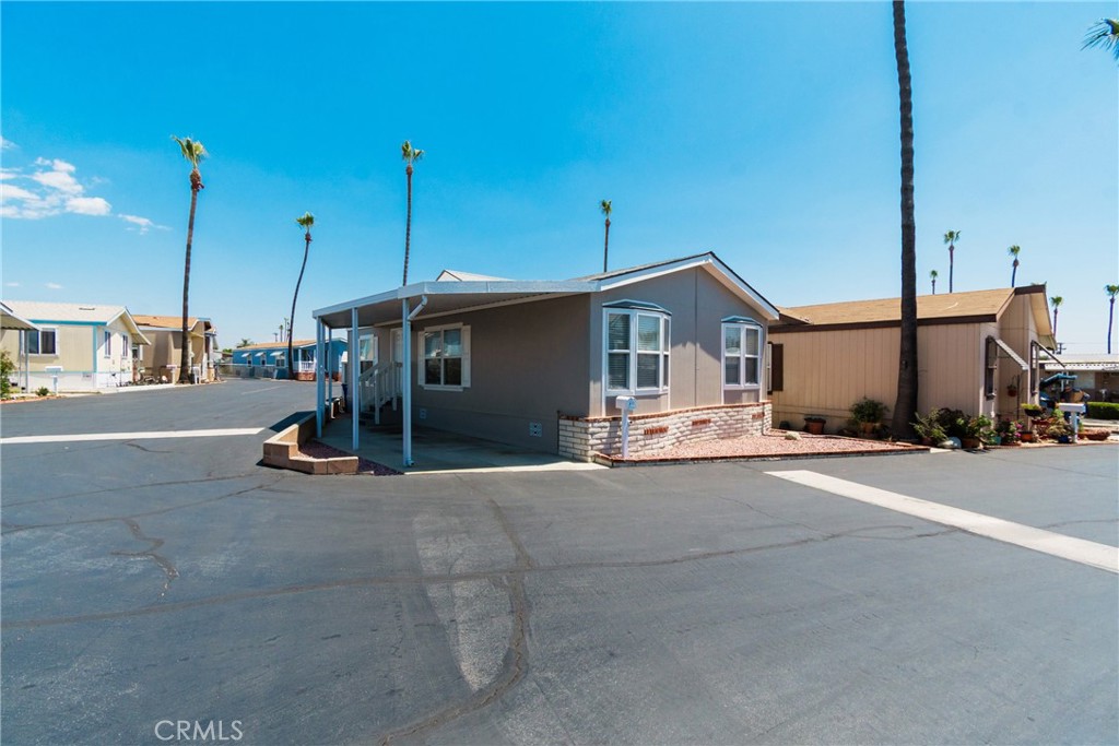 1565 W Arrow Hwy Space C23 C23