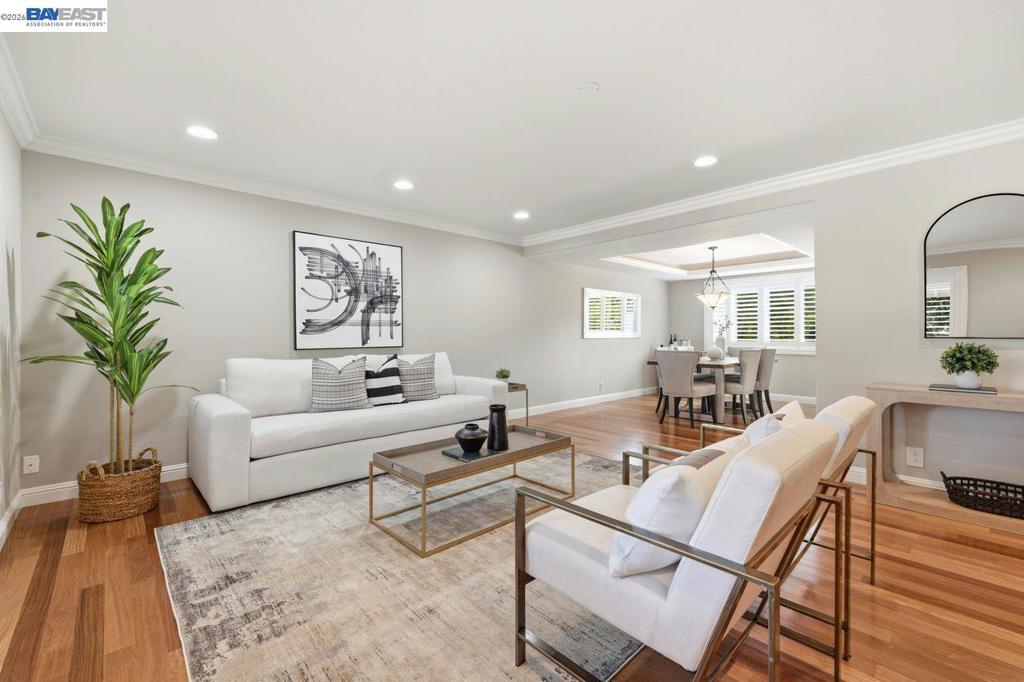 2481 Palmira Pl