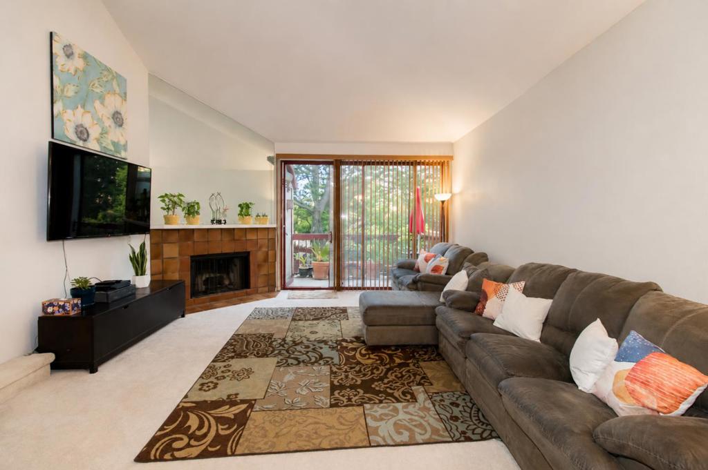 25912 Hayward Boulevard 215