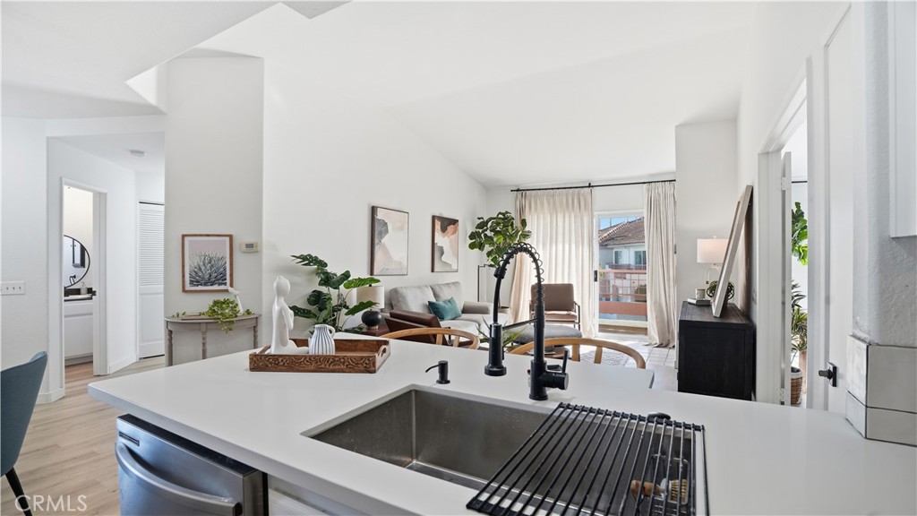 405 Ribbon Beach 249