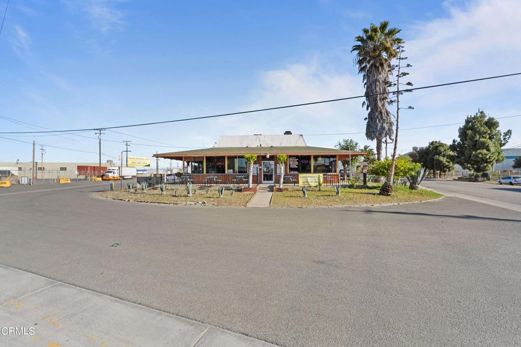 740 Mountain View Avenue