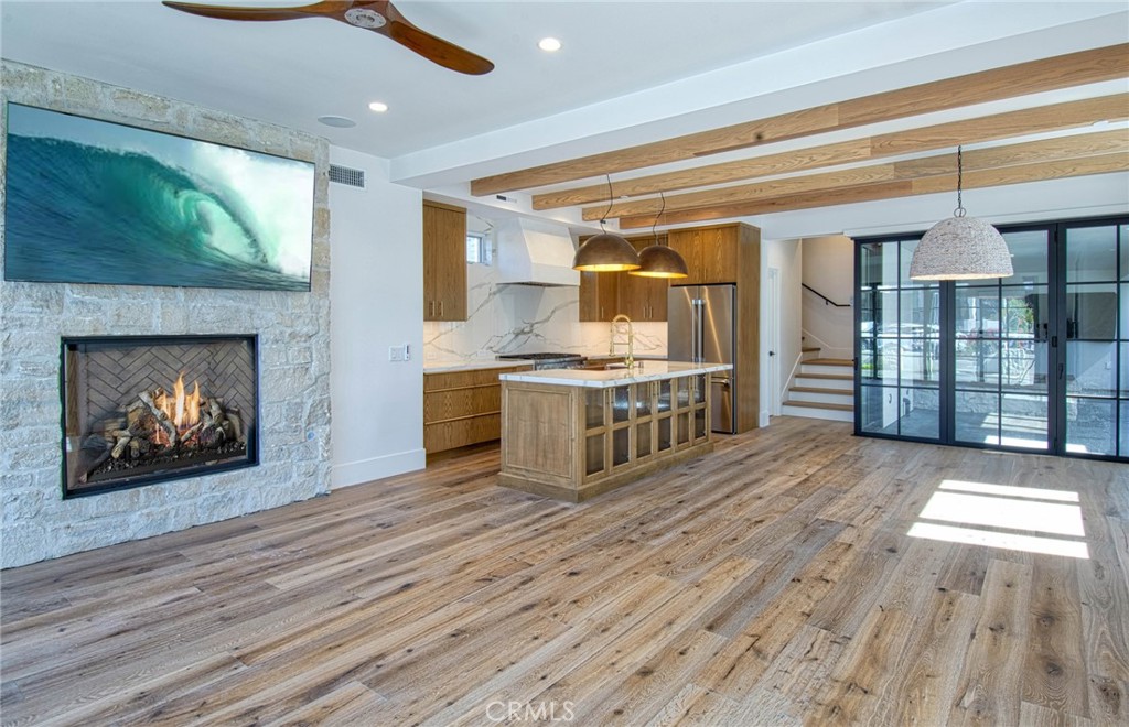 710 Avocado Avenue A