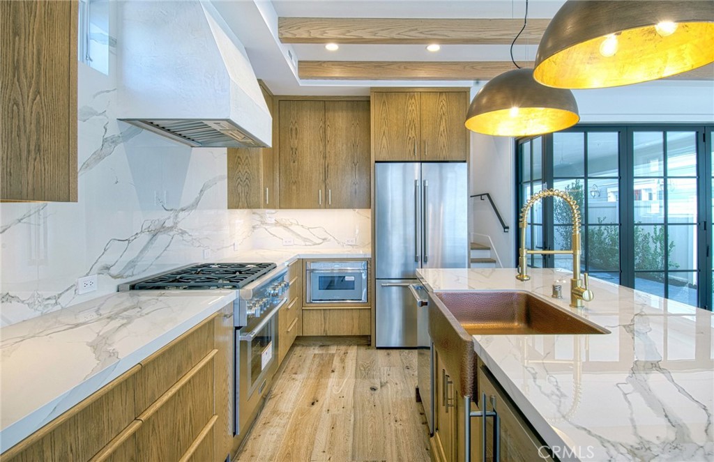 710 Avocado Avenue A