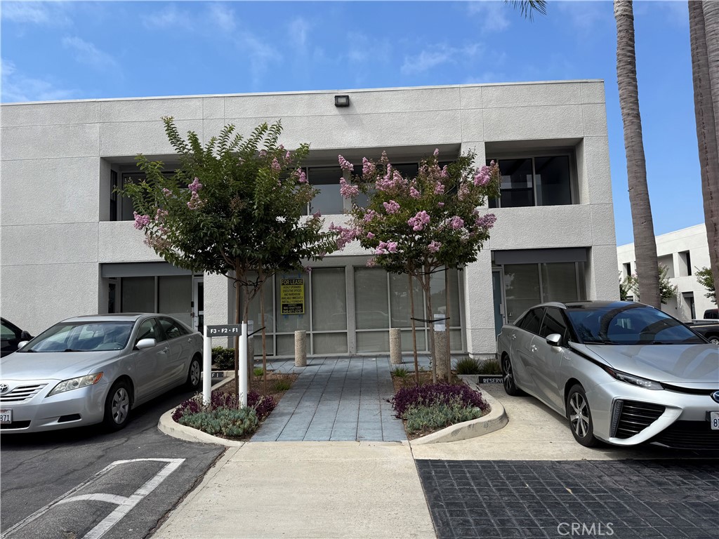 Discover a prime opportunity to lease approximately 2,600 square feet of flex office/warehouse space within the desirable Mesa Business Center. This property is ideally suited for businesses requiring a blend of office space and practical warehouse capabilities.
Key features include:
• Two story office space of approximately 1,825 square feet providing ample room for workspaces, meeting areas, and administrative functions.
• Warehouse space of approximately 775 square feet allowing for efficient storage or distribution activities.
• Convenient rear access: The warehouse features one ground-level truck door, facilitating easy loading and unloading operations.
• Essential facilities: The unit includes three bathrooms for convenience and comfort.
• Designated parking: Enjoy the convenience of two designated parking spots, ensuring easy access for employees and clients.
• Comfort controlled: The entire space is fully air-conditioned, providing a comfortable work environment throughout the year.
Mesa Business Center is a professionally managed business park in Costa Mesa, CA, offering a range of amenities and a central location near major transportation routes. Businesses in Costa Mesa benefit from the versatility of flex spaces, which can be easily adapted to evolving needs. This property in the Mesa Business Center offers an ideal solution for businesses seeking a well-equipped and strategically located flex space to support their growth and operations. Agent is related to Owner.