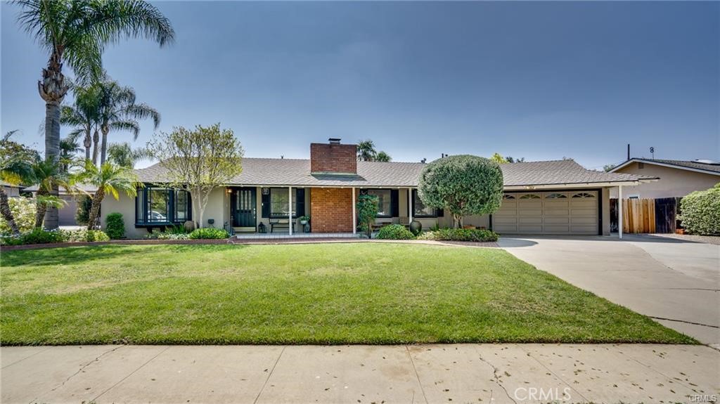 17922 Romelle Avenue