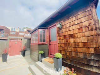 North Laguna (NL) - Residential Lease